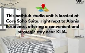 Alanis Suite With Netflix @ Klia Sepang